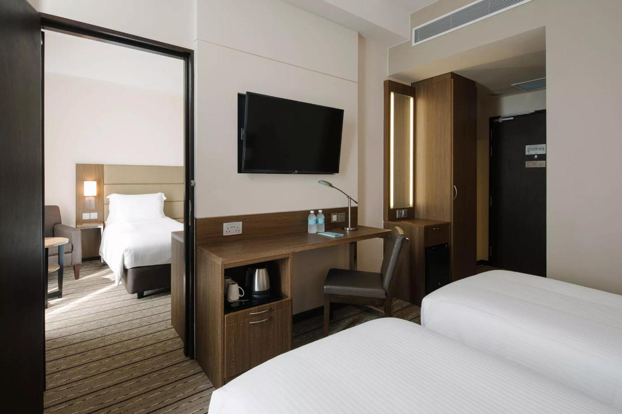 Hotel Traveltine Сингапур Екстериор снимка