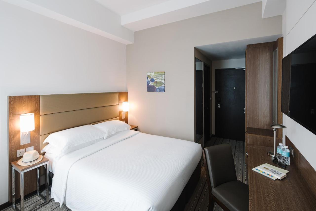 Hotel Traveltine Сингапур Екстериор снимка