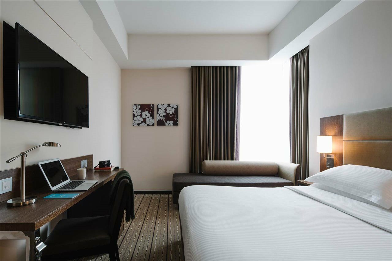 Hotel Traveltine Сингапур Екстериор снимка